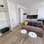 Apartmán Gregbnb - T2 37m2 -1- Est - *