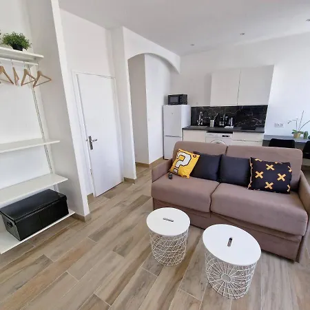 Apartment Gregbnb - T2 37m2 -1- Est - *