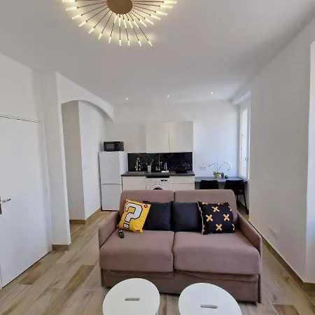 Apartment Gregbnb - T2 37m2 -1- Est -